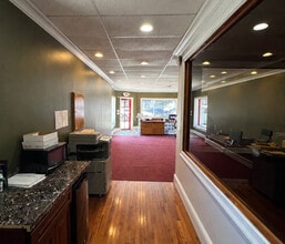 1019 Jericho Tpke, New Hyde Park, NY for lease Interior Photo- Image 1 of 2