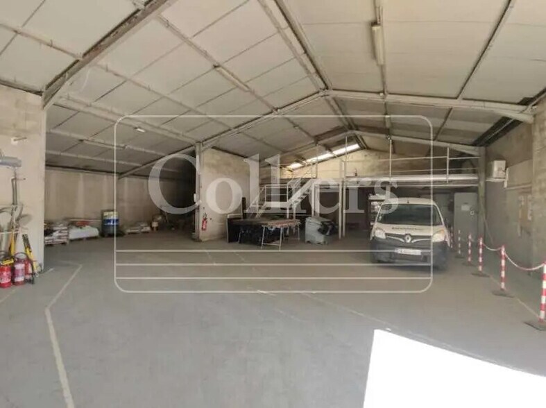 Flex in BERRE-L'ETANG for lease - Interior Photo - Image 2 of 7