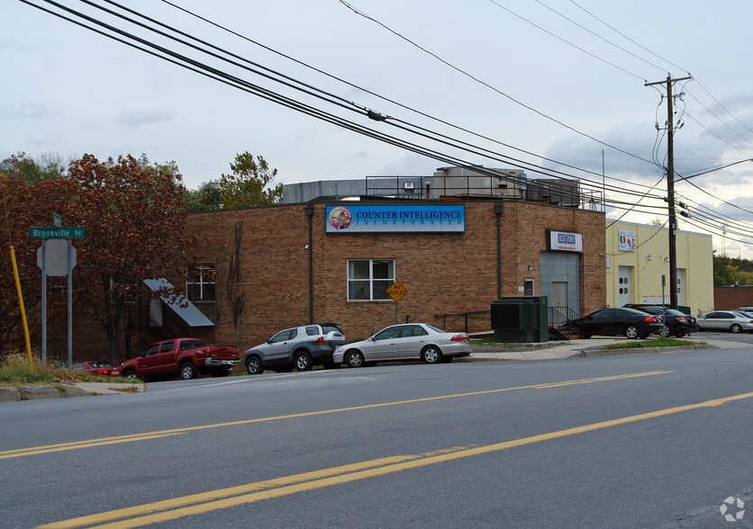 8951 Brookville Rd, Silver Spring, MD for sale - Building Photo - Image 3 of 3