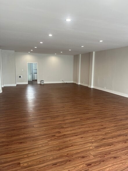 5805 Mission St, San Francisco, CA for lease - Building Photo - Image 2 of 8