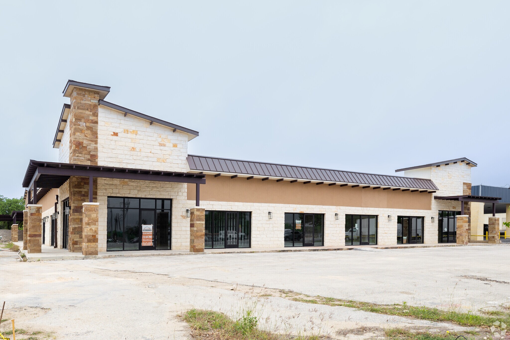 2405 Pat Booker Rd, Universal City, TX à louer Photo du bâtiment- Image 1 de 6