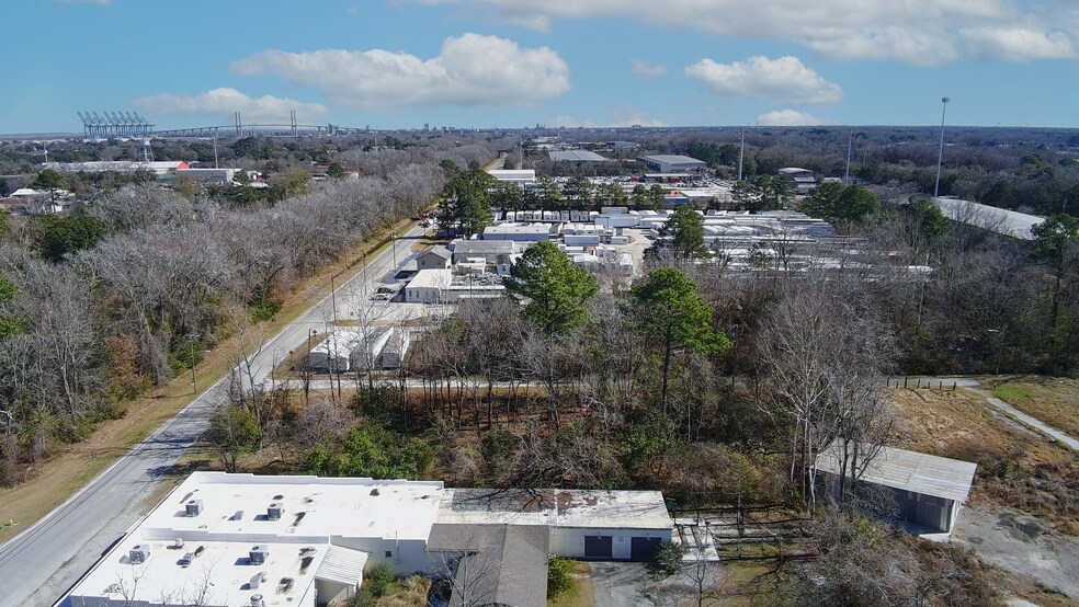 2744 Louisville Rd, Savannah, GA à vendre - Photo du bâtiment - Image 3 de 7