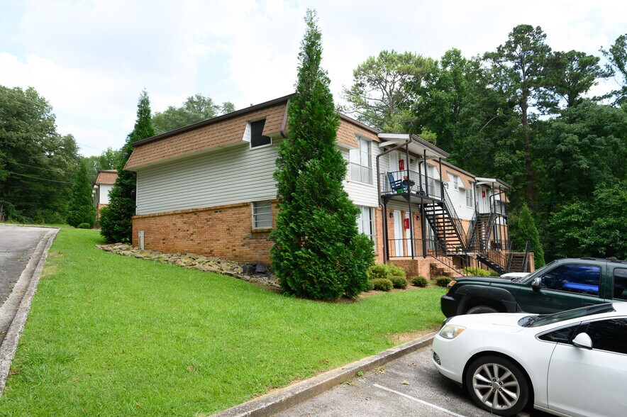 100 Pinson Pl, Birmingham, AL à vendre - Photo principale - Image 1 de 15