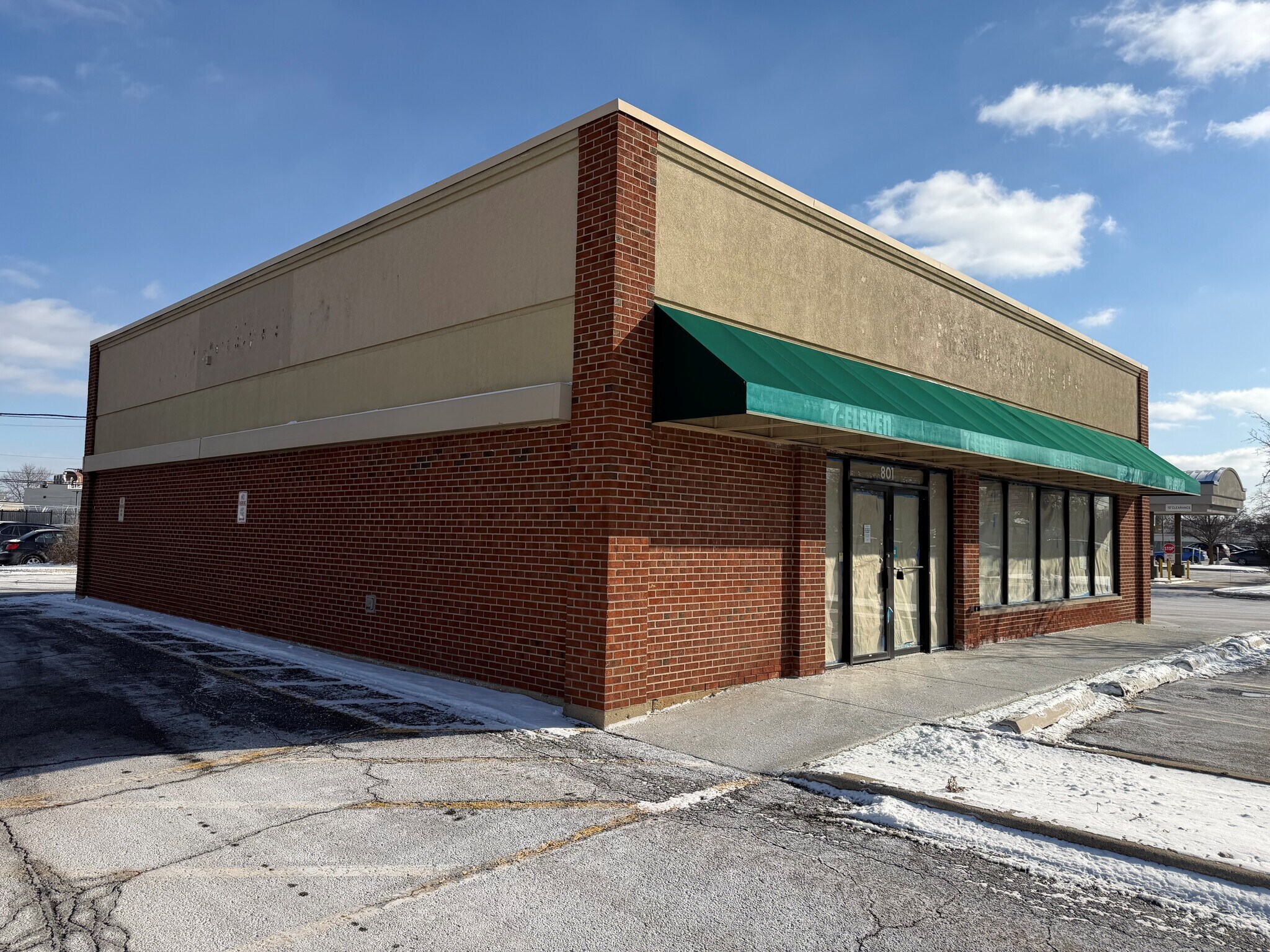 837 S Westmore Ave, Lombard, IL for lease Primary Photo- Image 1 of 10