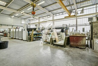 More details for 5 Rue Des Bleuets, Choisy-le-Roi - Flex for Lease