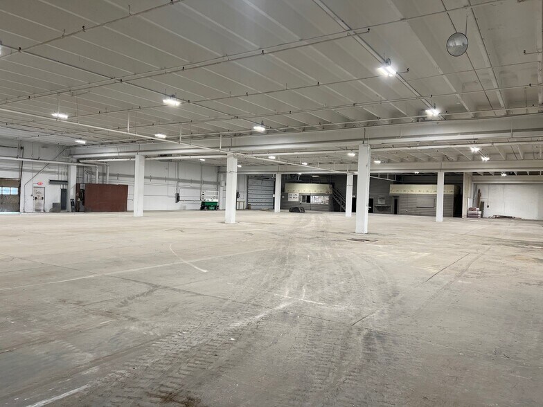 147 Second Ave, Rochelle, IL à louer - Photo du bâtiment - Image 2 de 6