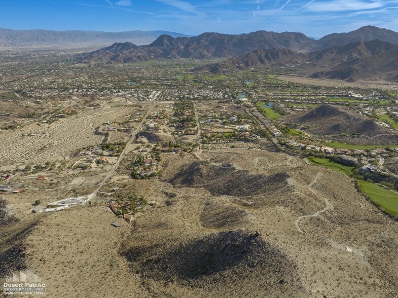 Estate Sale in Cahuilla Hills portfolio of 3 properties for sale on LoopNet.ca - Aerial - Image 1 of 16