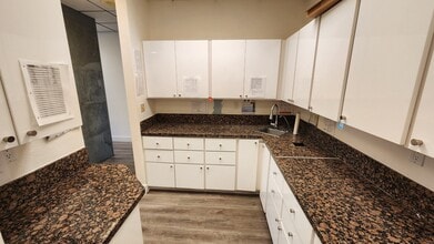 6600 W Charleston Blvd, Las Vegas, NV for lease Interior Photo- Image 2 of 15