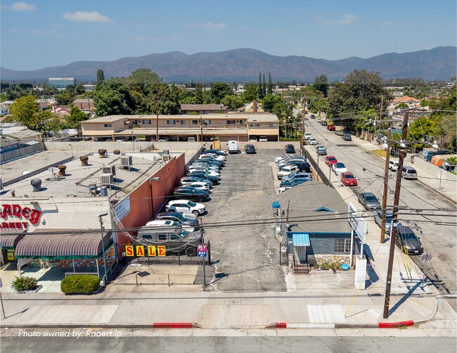 More details for 9877 Garvey Ave, El Monte, CA - Retail for Sale