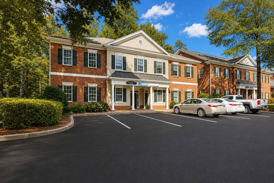 3535 Roswell Rd, Marietta, GA for lease - Building Photo - Image 1 of 8
