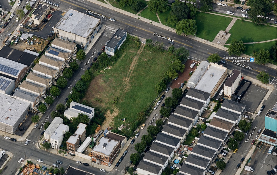 198-210 Elizabeth Ave, Newark, NJ for sale - Building Photo - Image 2 of 8