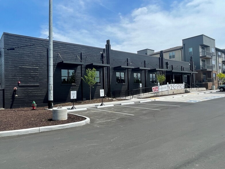 2600-2602 Fessey Park Rd, Nashville, TN for lease - Primary Photo - Image 1 of 11