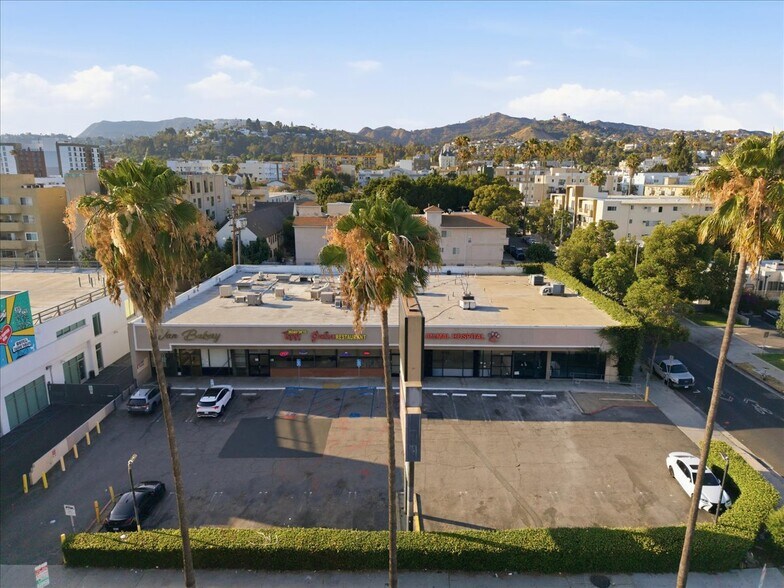 5401-5409 W Sunset Blvd, Los Angeles, CA à louer - Photo du bâtiment - Image 3 de 15