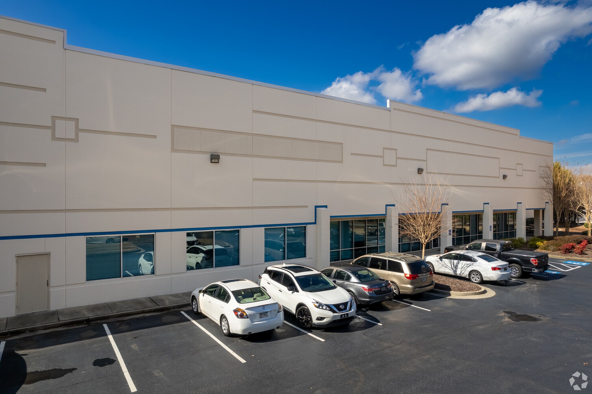 1925 Shiloh Rd, Kennesaw, GA à louer Photo principale- Image 1 de 8