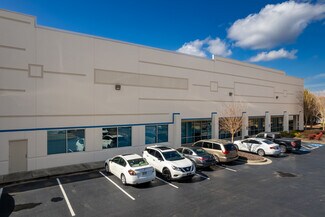 Plus de détails pour 1925 Shiloh Rd, Kennesaw, GA - Industriel à louer