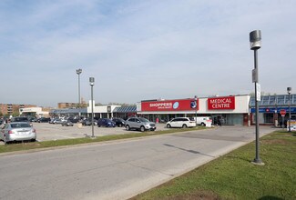 Plus de détails pour 2512-2588 Finch Ave W, Toronto, ON - Commerce de détail à louer