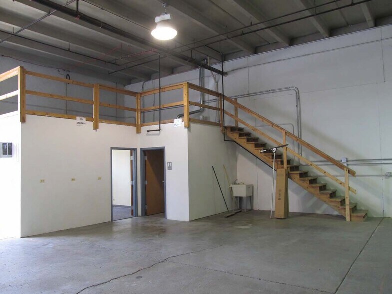 450-588 W 5th Ave, Naperville, IL à louer - Photo intérieure - Image 3 de 14