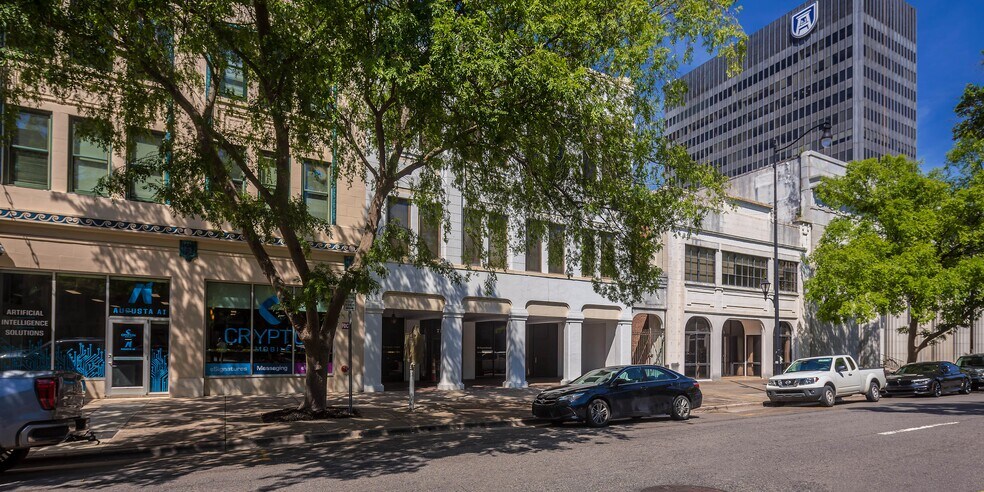 719 Broad St, Augusta, GA à louer - Photo du bâtiment - Image 1 de 1
