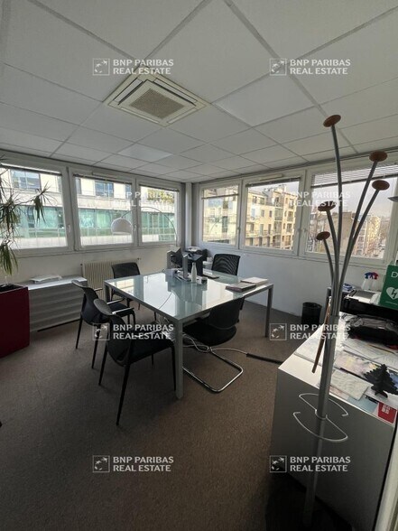 85-87 Rue Gabriel Péri, Montrouge for sale - Interior Photo - Image 2 of 8