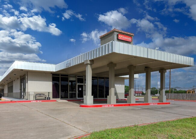 More details for 221 S US Highway 77 Byp, Kingsville, TX - Hospitality for Sale