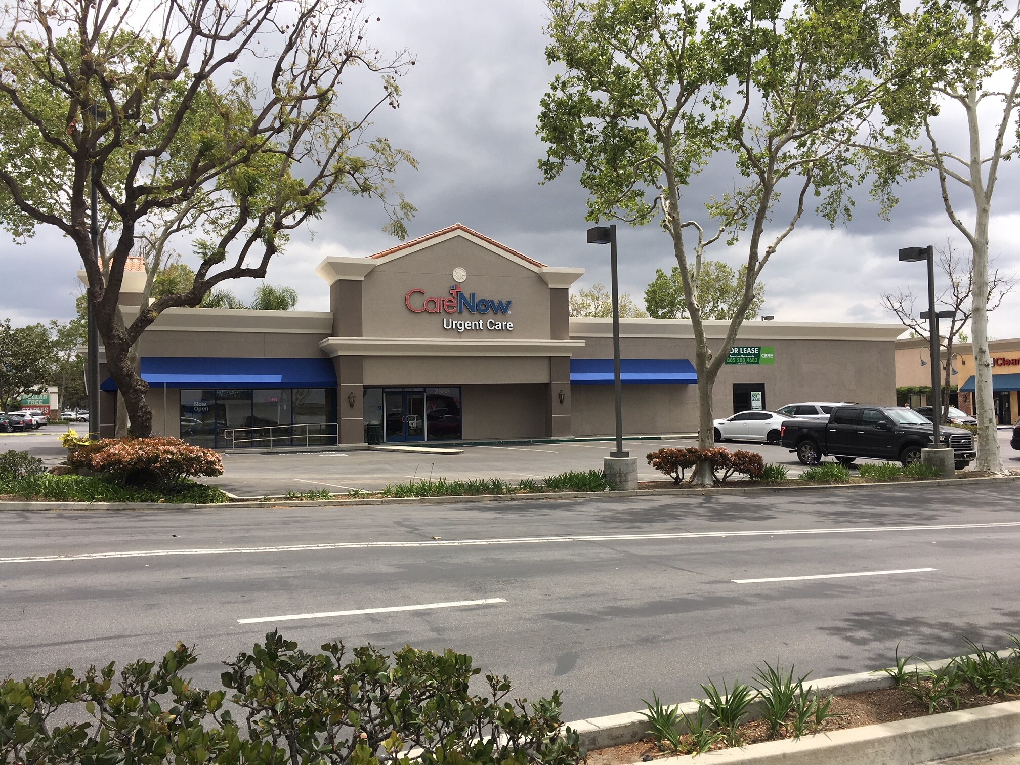 2888 Cochran St, Simi Valley, CA for lease Primary Photo- Image 1 of 2