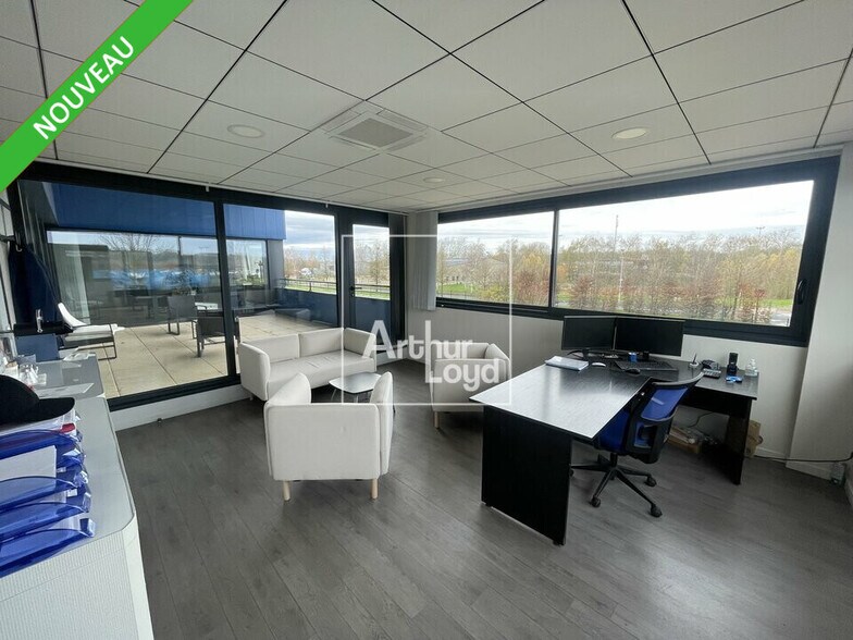 Bureau dans Marolles-sur-Seine à louer - Photo intérieure - Image 2 de 4