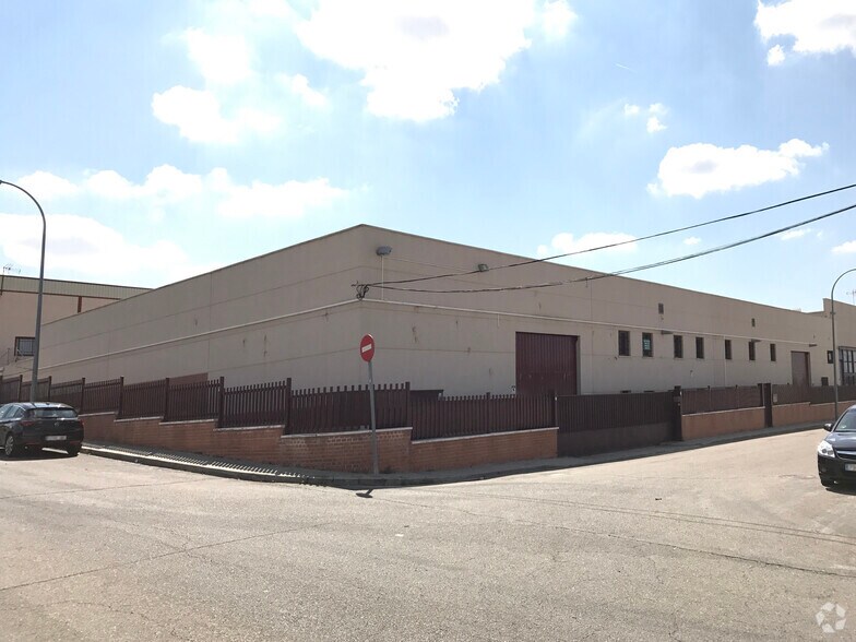 Travesía Igarsa, 1, Paracuellos de Jarama, Madrid à vendre - Photo du bâtiment - Image 2 de 16