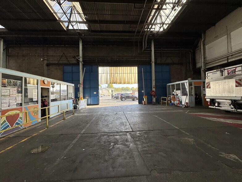 Industriel dans Argenteuil à louer - Photo intérieure - Image 3 de 4