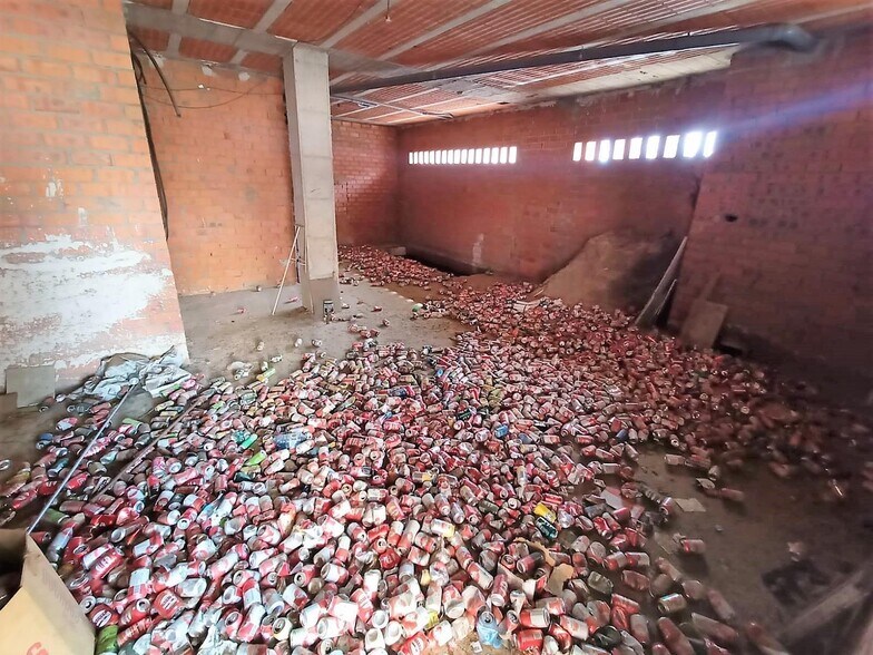 Commerce de détail dans Cáceres, Cáceres à louer - Photo du bâtiment - Image 3 de 4