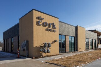 Plus de détails pour NW 62nd & Merle Hay Rd, Johnston, IA - Bureau, Commerce de détail à louer
