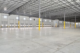 1225 Fortuna Rd, San Marcos, TX for lease Interior Photo- Image 1 of 2