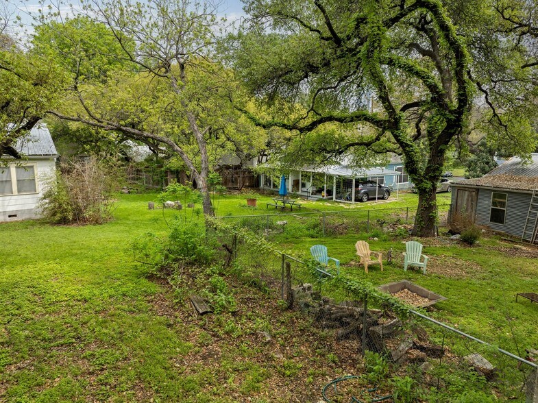 302 Park Ln, Austin, TX à vendre - Photo principale - Image 2 de 18