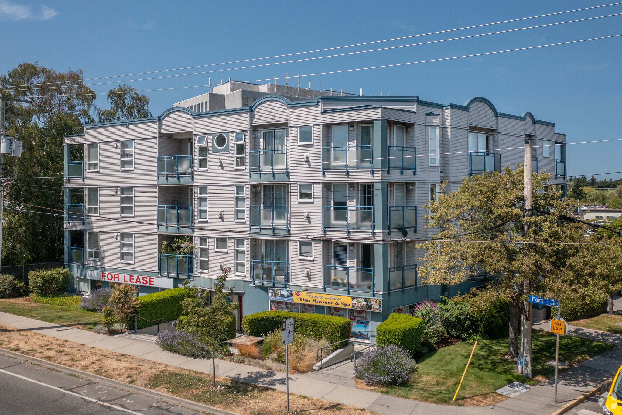 2310 Trent St, Victoria, BC à vendre Photo du bâtiment- Image 1 de 1