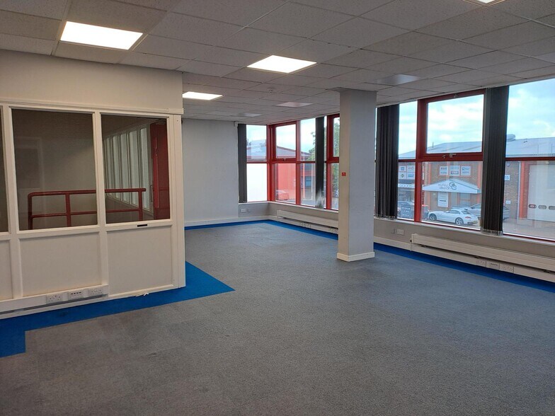 Amor Way, Letchworth Garden City à vendre - Photo du bâtiment - Image 3 de 15