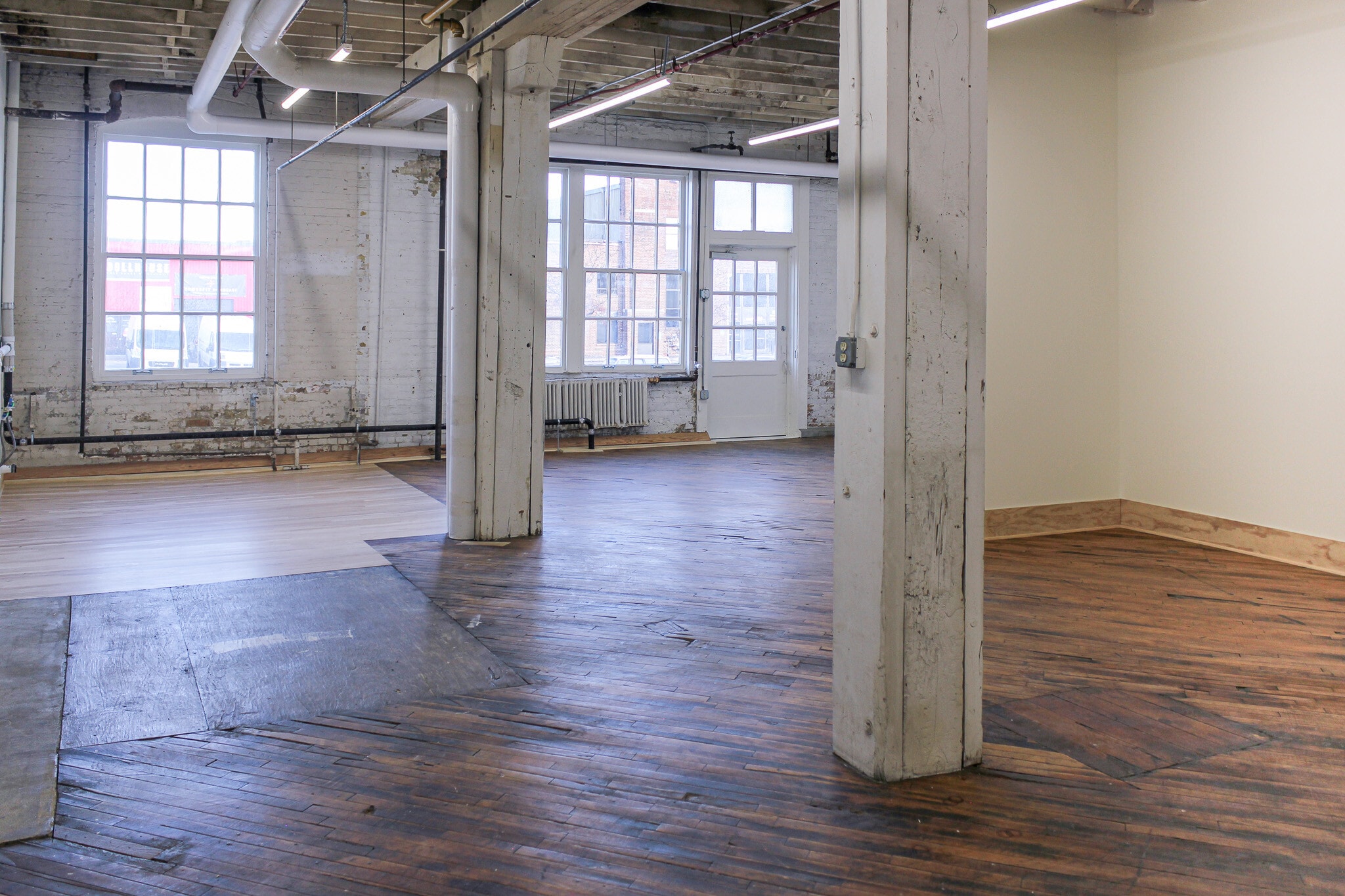 1618-1620 Central Ave NE, Minneapolis, MN for lease Interior Photo- Image 1 of 5