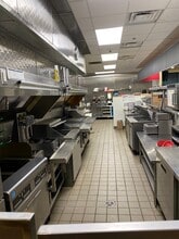 9421 S Stony Island Ave, Chicago, IL for sale Interior Photo- Image 2 of 8