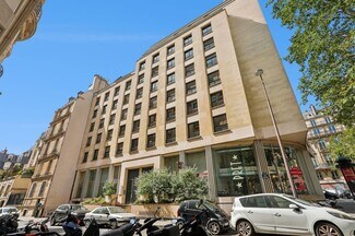 Plus de détails pour 31-33 Rue De La Baume, Paris - Bureau à louer