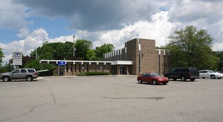 Plus de détails pour 111 S Waverly Rd, Lansing, MI - Bureau à vendre