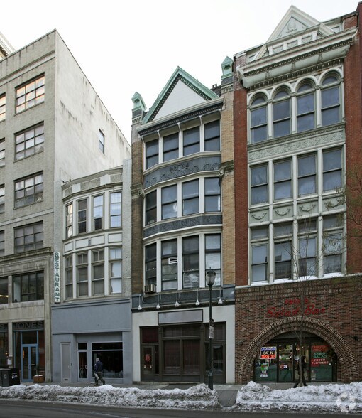 706 Chestnut St, Philadelphia, PA à louer - Photo du bâtiment - Image 2 de 3
