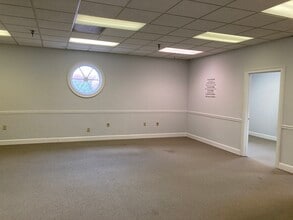 11099 Houze Rd, Roswell, GA for lease Interior Photo- Image 2 of 3
