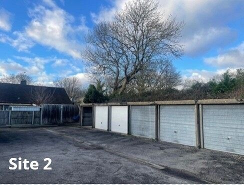 Multiple Garages in West Sussex portefeuille de 7 propriétés à vendre sur LoopNet.ca - Photo du bâtiment - Image 2 de 7