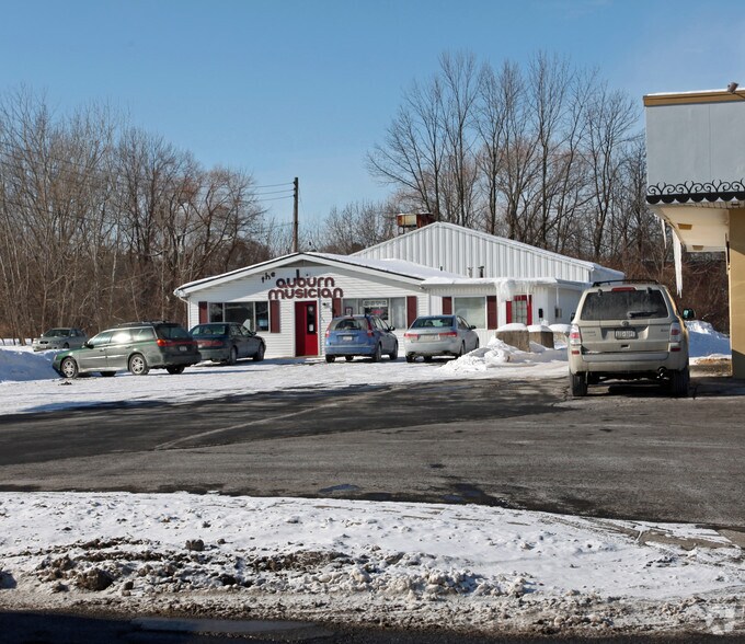 165 Grant Ave, Auburn, NY à vendre - Photo du bâtiment - Image 2 de 2
