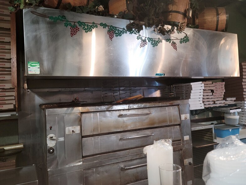 2955-2975 W Market St, Akron, OH à louer - Photo du bâtiment - Image 3 de 4