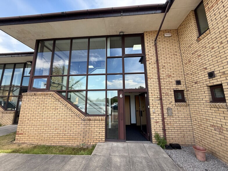Pittman Way, Preston à louer - Photo du bâtiment - Image 2 de 17