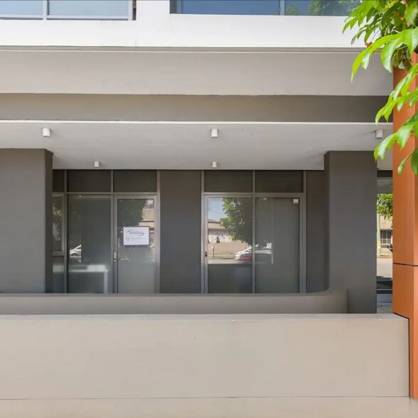 Units C1 & C2/ 1271 Botany Road portfolio of 2 properties for sale on LoopNet.ca - Building Photo - Image 3 of 3