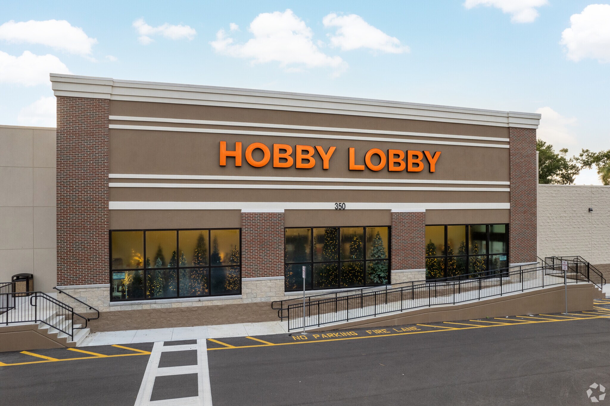 350 Altamonte Dr, Altamonte Springs, FL for lease Primary Photo- Image 1 of 6