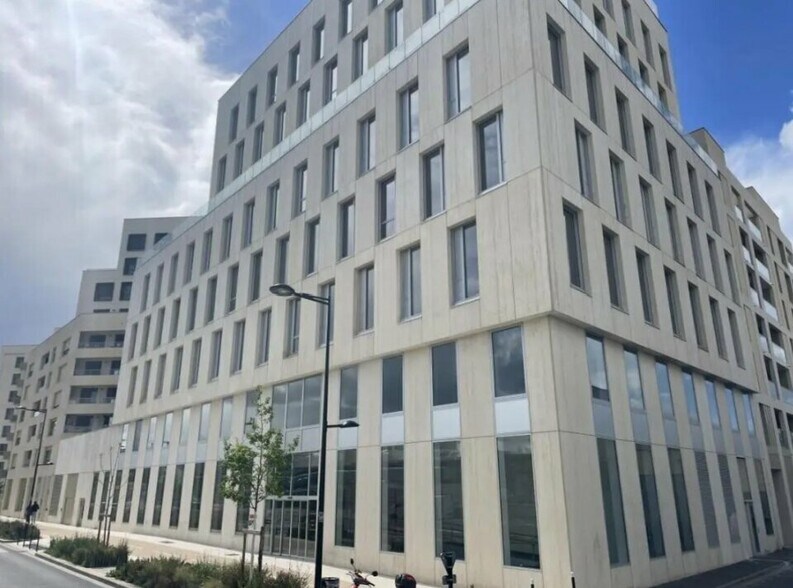 Rue La Seiglière, Bordeaux for lease - Building Photo - Image 1 of 16