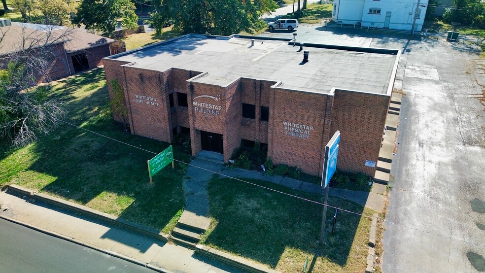 535 W Eldorado St, Decatur, IL for sale - Building Photo - Image 1 of 11