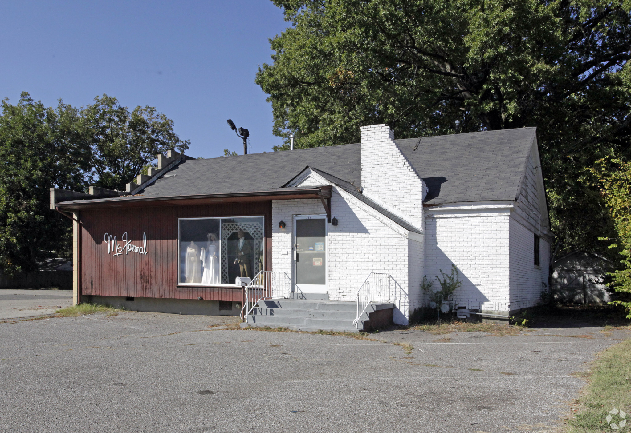 781 S Highland St, Memphis, TN for sale Primary Photo- Image 1 of 1