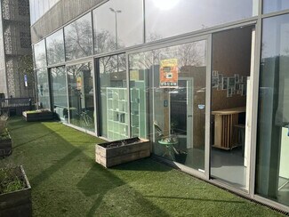 Plus de détails pour Bureau à vendre